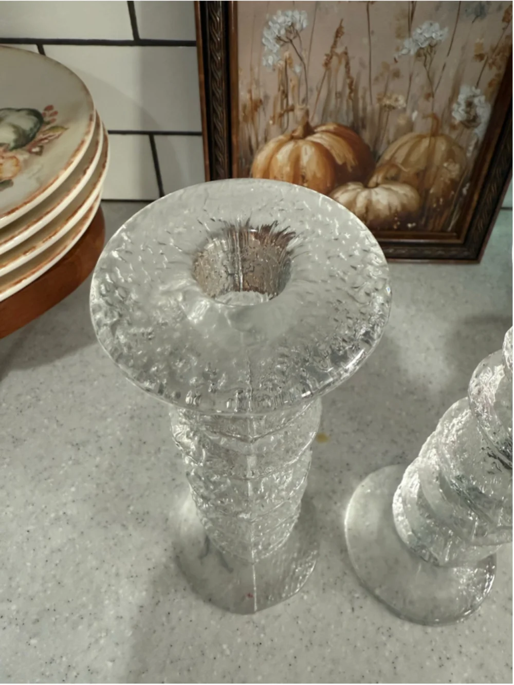 N/A candleholder features